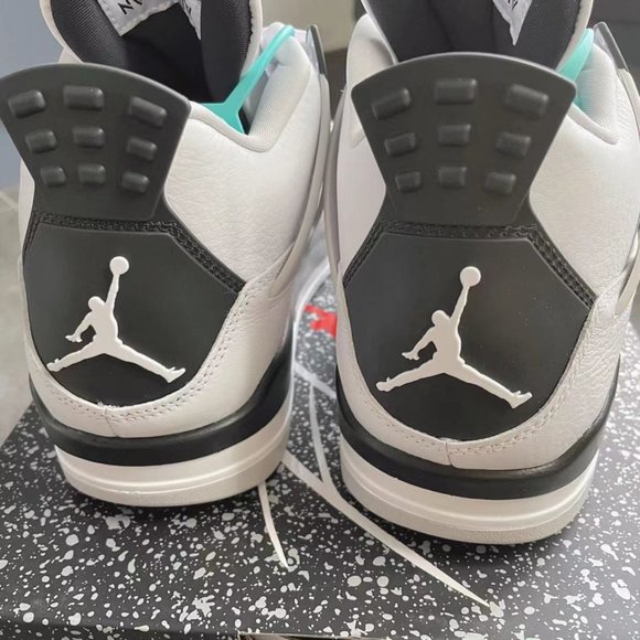 Jordan 4 Military black - Picture 5 of 7